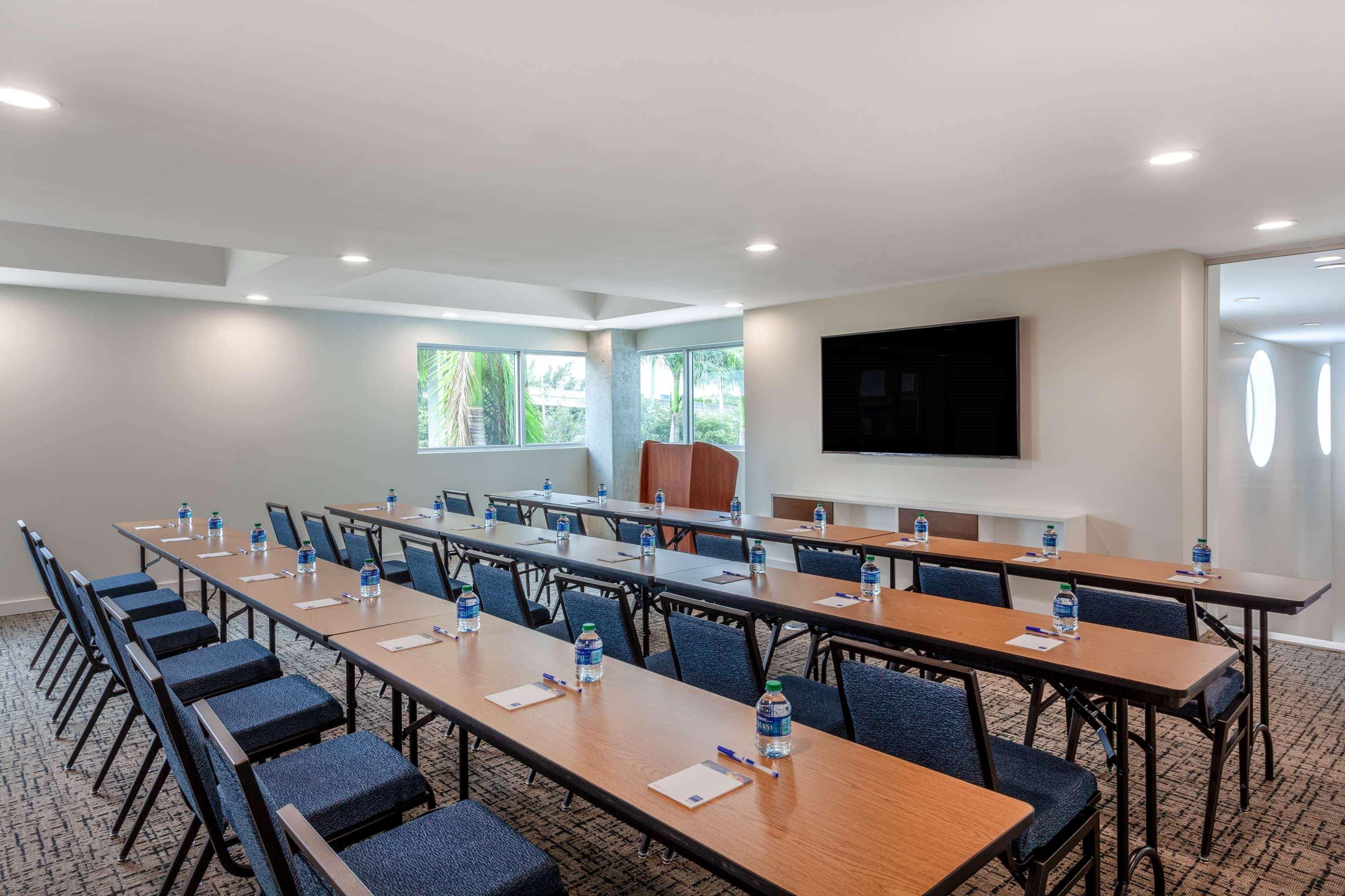 Maritime Hotel Fort Lauderdale Airport & Cruiseport Extérieur photo